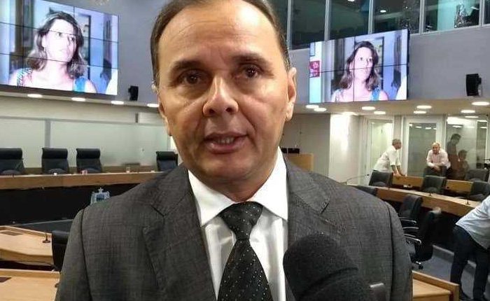 Deputado frisa que aliança com Bruno em CG não impede orientação divergente para o governo: “Meu candidato é João”