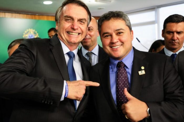 Efraim vai participar do lançamento da pré-candidatura de Bivar a presidente, mas reafirma “convicções” pró-Bolsonaro
