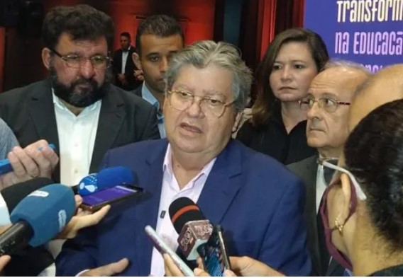 Governador João Azevedo faz críticas à gestão anterior do Estado: “Encontramos uma Saúde com descaso”