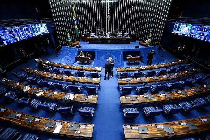 Senado vota intervenção federal na segurança do DF nesta terça-feira