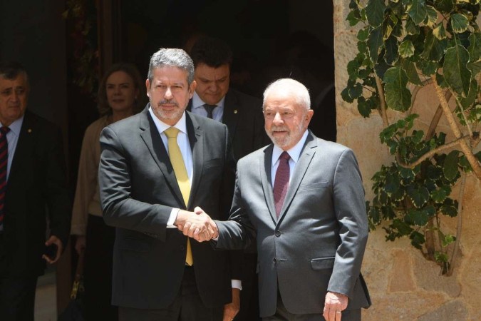 Congresso optou por autonomia do BC e não voltará atrás, diz Lira após declaração de Lula