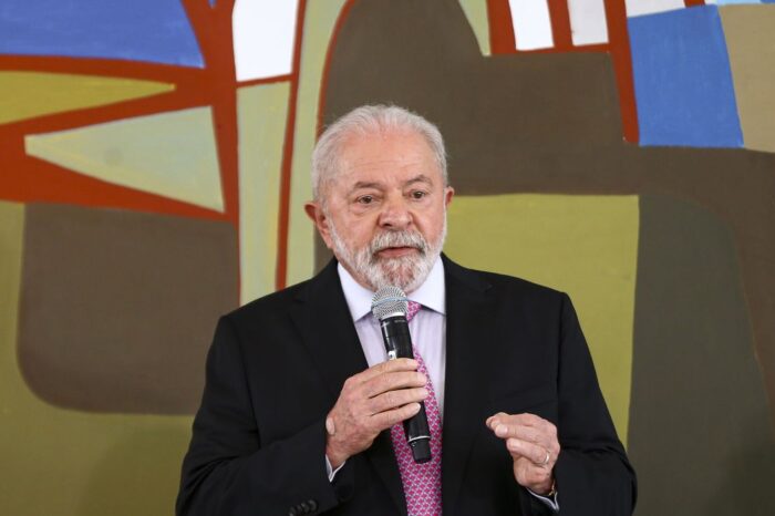 Lula vai ao Nordeste para começar a mostrar agenda positiva; Paraíba fica de fora
