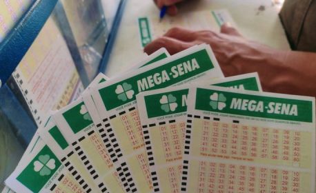 Mega-Sena acumula de novo e prêmio vai para R$ 45 milhões