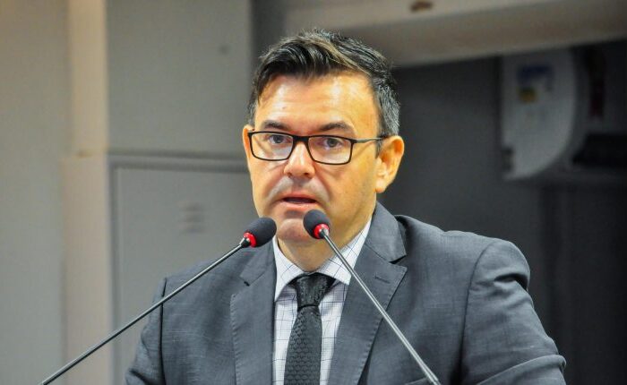 Após Murilo Galdino anunciar licença na Câmara, suplente Raniery Paulino comemora: “O partido tem cumprido os acordos”