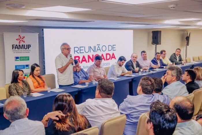 Prefeitos paraibanos se queixam da queda de receitas federais