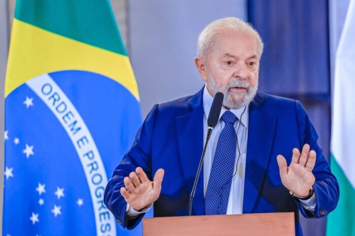 Lula sanciona Desenrola e limite para juros rotativos do cartão de crédito