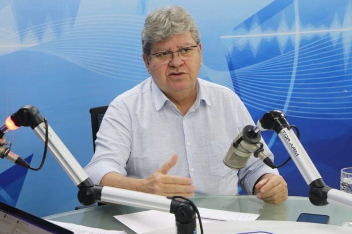 João Azevêdo afasta tese de Gervásio Maia e diz que decisão do PSB sobre 2024 será colegiada