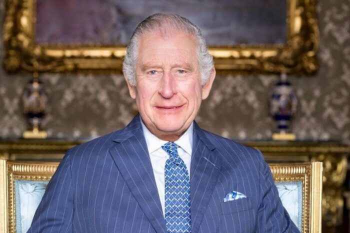 Palácio de Buckingham anuncia que o Rei Charles III está com câncer