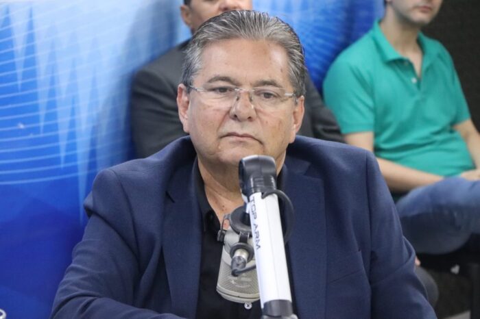 Adriano crava que será candidato ao governo do estado em 2026 e revela que já tem apoio de quase 20 deputados